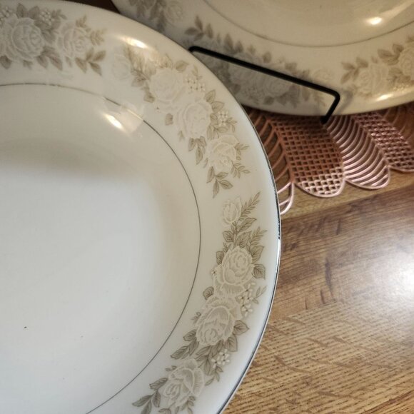 Fine China of Japan Gray & White Roses Adele 9" Serving Bowl Set of 2 - Picture 2 of 8